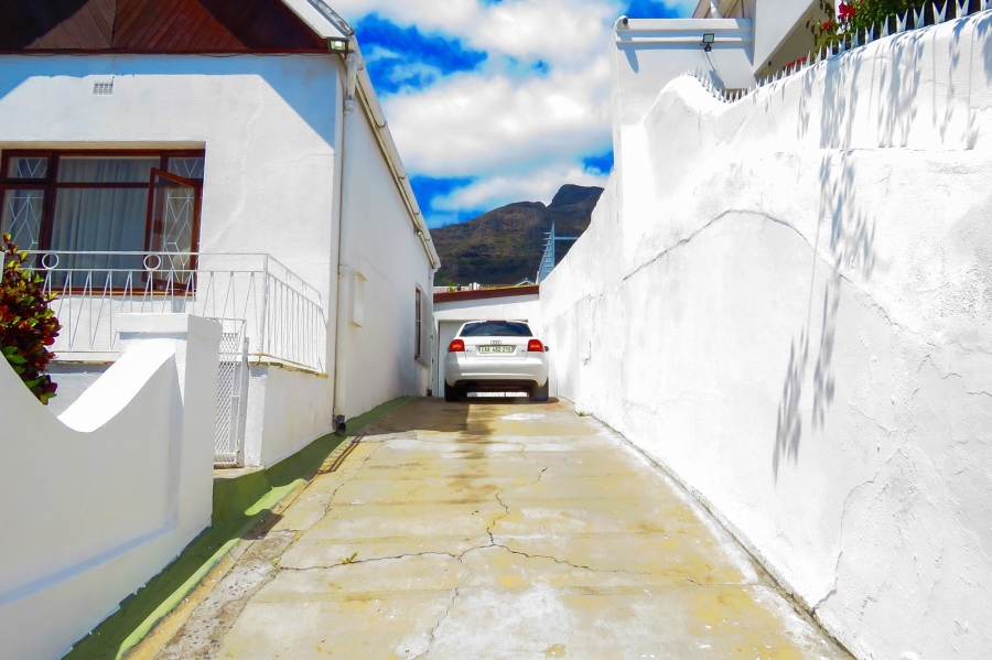 3 Bedroom Property for Sale in Woodstock Western Cape